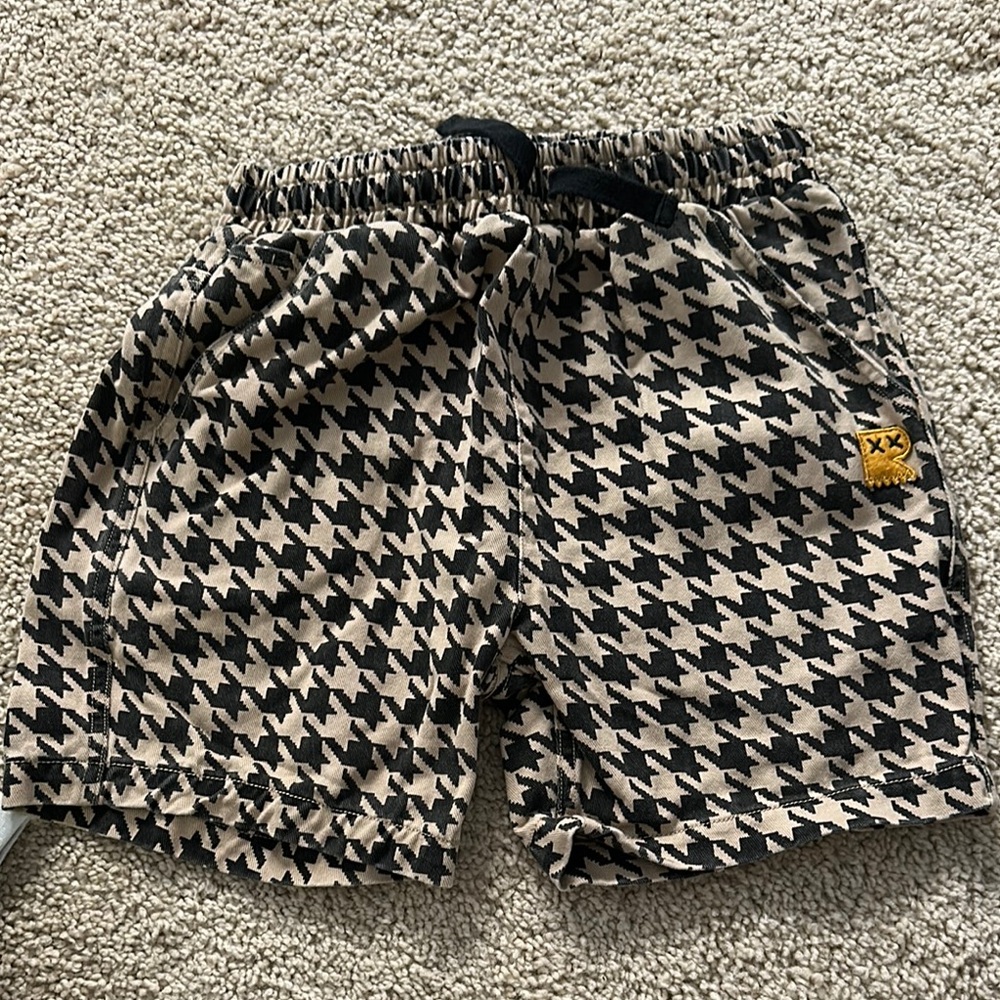 Rock your kid Houndstooth Patterned Shorts